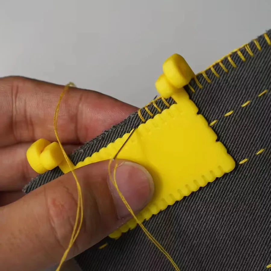 Clip-On Seam Guide & Needle Gauge for Quilting | 1–4 Pc Set Sewing Guide Tool QXL