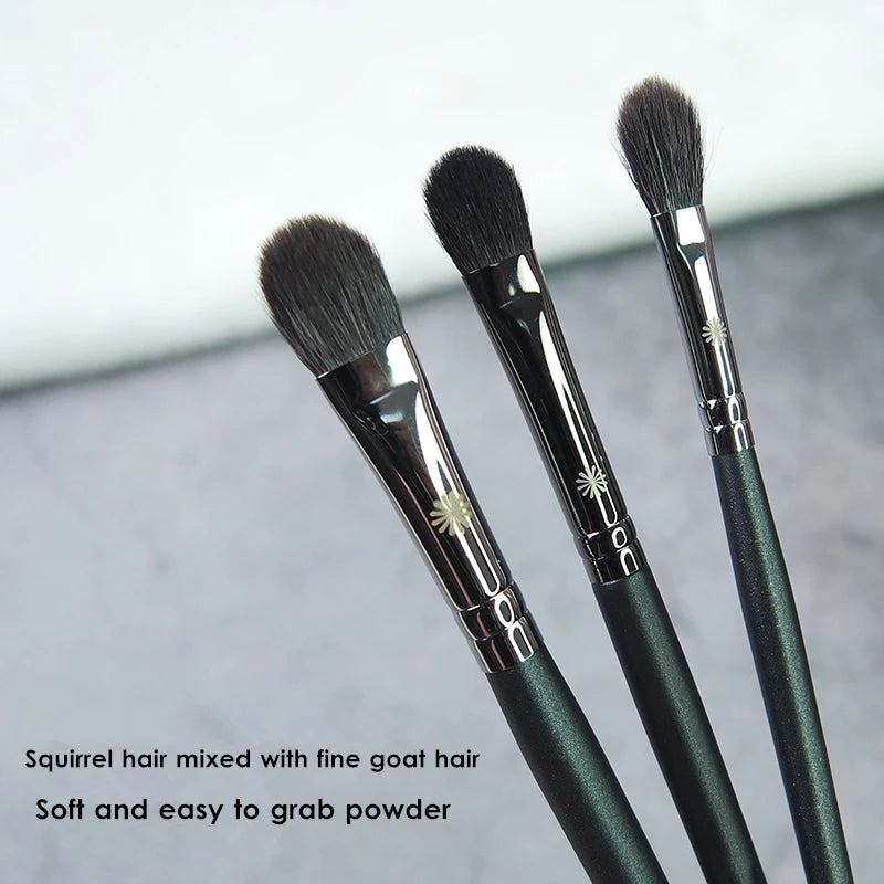 P Series Eye Blending Brush | Squirrel & Goat Hair #205A–207A Eye Blending Brush QXL