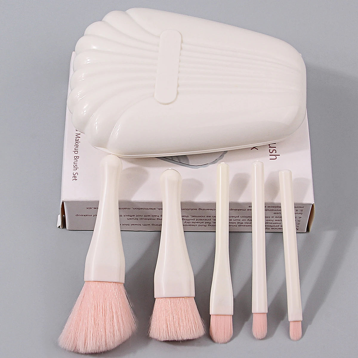 6-Piece Mini Shell Makeup Brush Set with Mirror Storage Makeup Brush Set QXL
