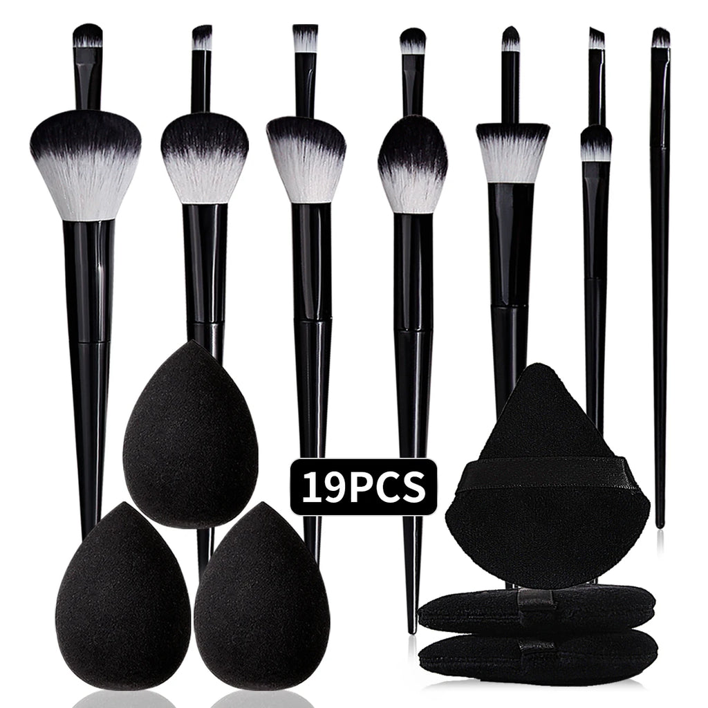19-Piece Makeup Brush Set with Triangular Sponges – Full Kit Makeup Brush Set QXL