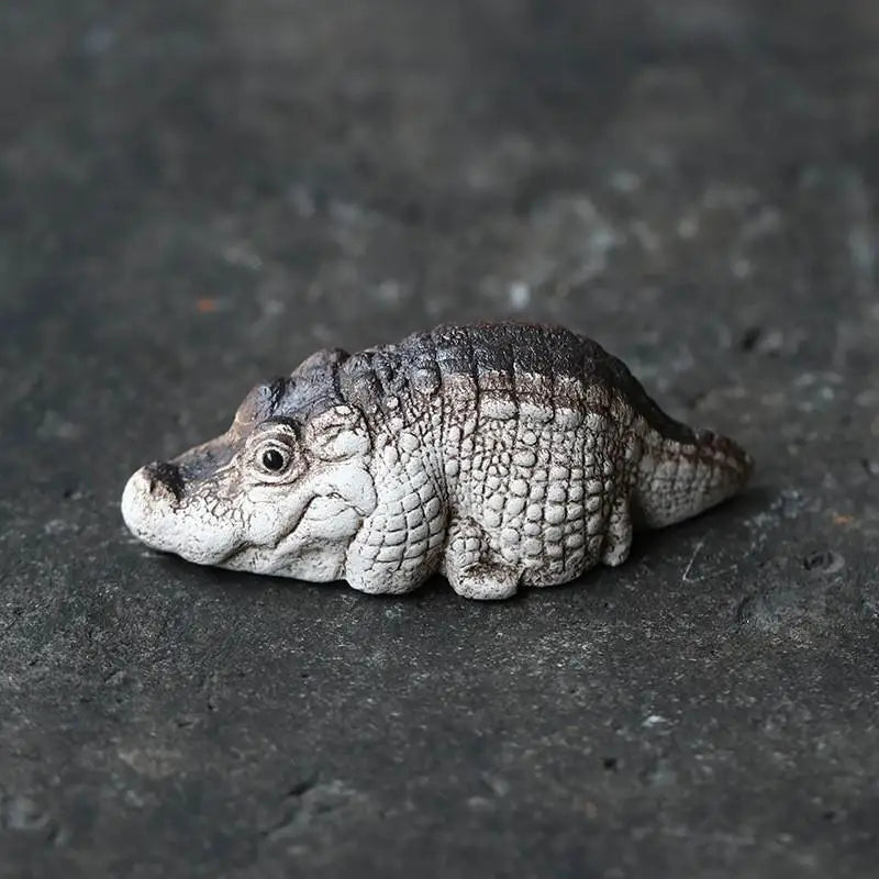 Mini Chubby Crocodile Figurines | Resin Collectible Ornament Resin Figurine Ornament QXL