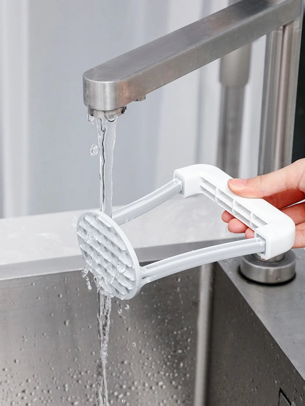 Manual Potato Masher & Vegetable Crusher – Durable PP Tool Potato Masher QXL