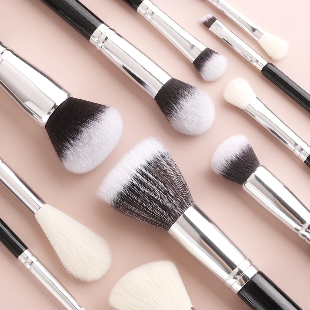 20-Pc Black Makeup Brush Set with Sponge & Croc Bag Makeup Brush Set QXL