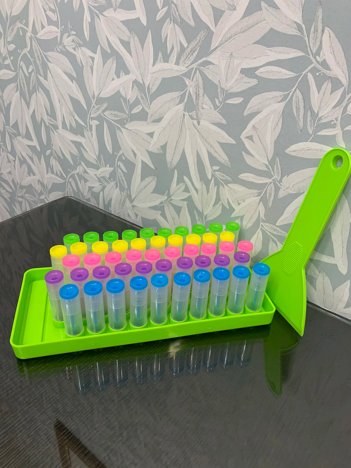 DIY Lip Balm Kit | Filling Tray, Spatula & 50 Gloss Tubes Lip Balm Crafting Kit QXL