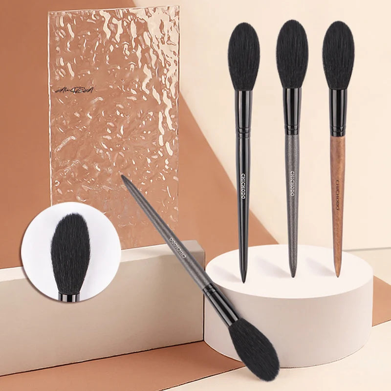 Long Handle Highlighter Makeup Brush | Soft Synthetic Hair Highlighter Makeup Brush QXL