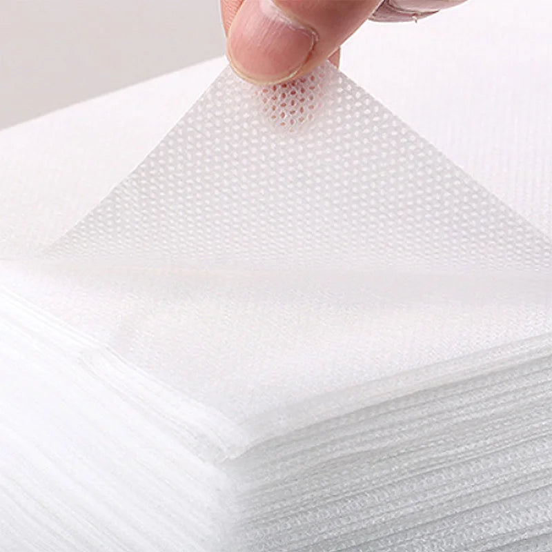 Disposable Non-Woven Hole Towel Covers | Salon Bed Sheets 50/300 Disposable Salon Cover QXL 100Pcs