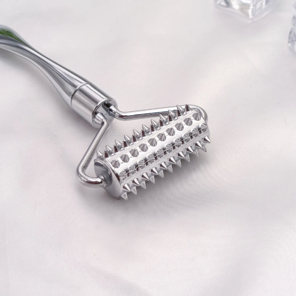 Metal Face Roller & Eye Massage Tool | Stainless Steel Face Massage Roller QXL