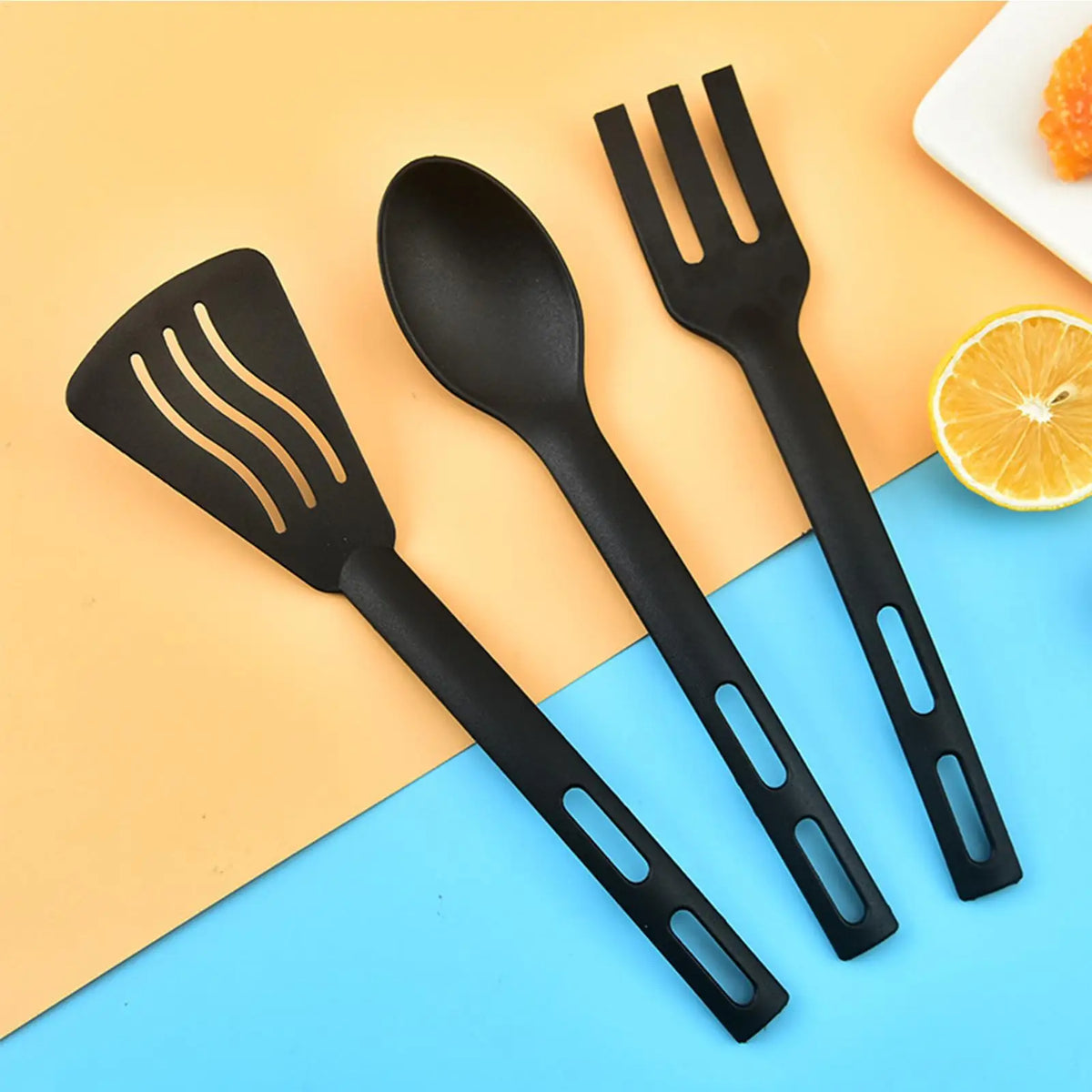 3-Piece Nylon Kitchen Utensil Set – Turner, Spoon & Fork Kitchen Utensil Set QXL