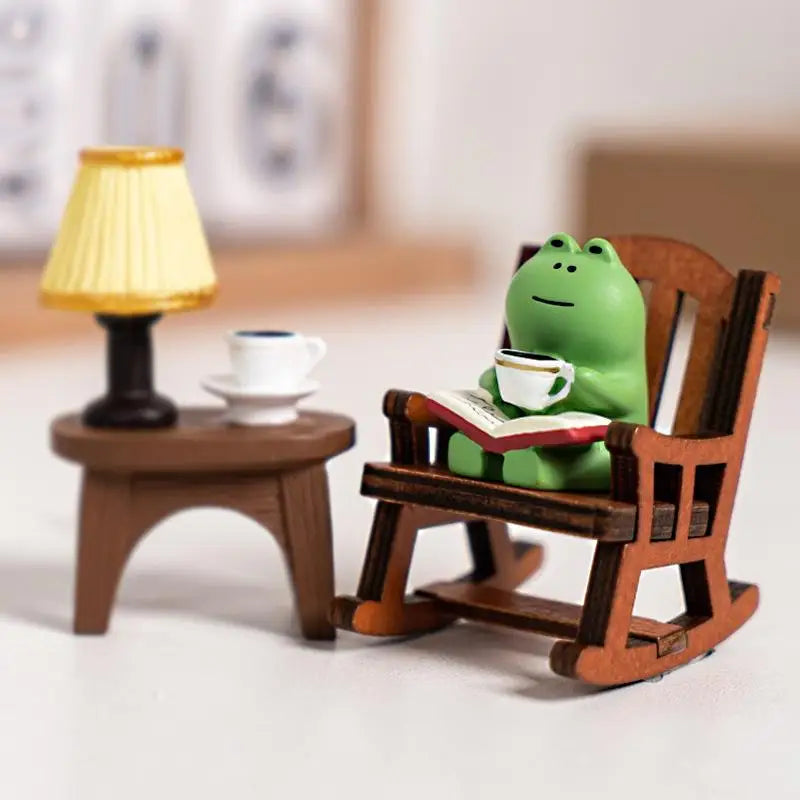 Japanese Mini Frog Rocking Chair Resin Ornament | Desk Decor Resin Figurine Ornament QXL