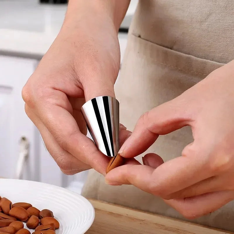 Stainless Steel Finger Guard for Garlic Peeling & Bean Trimming Kitchen Finger Guard QXL