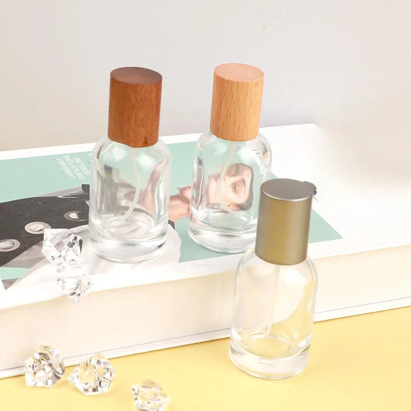 30ml Refillable Glass Perfume Spray Bottle with Walnut Cap Perfume Spray Bottle QXL
