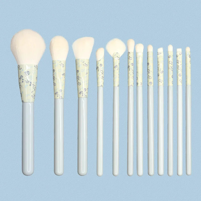 Blue & White Porcelain 12-Pc Pro Makeup Brush Set – Soft Makeup Brush Set QXL