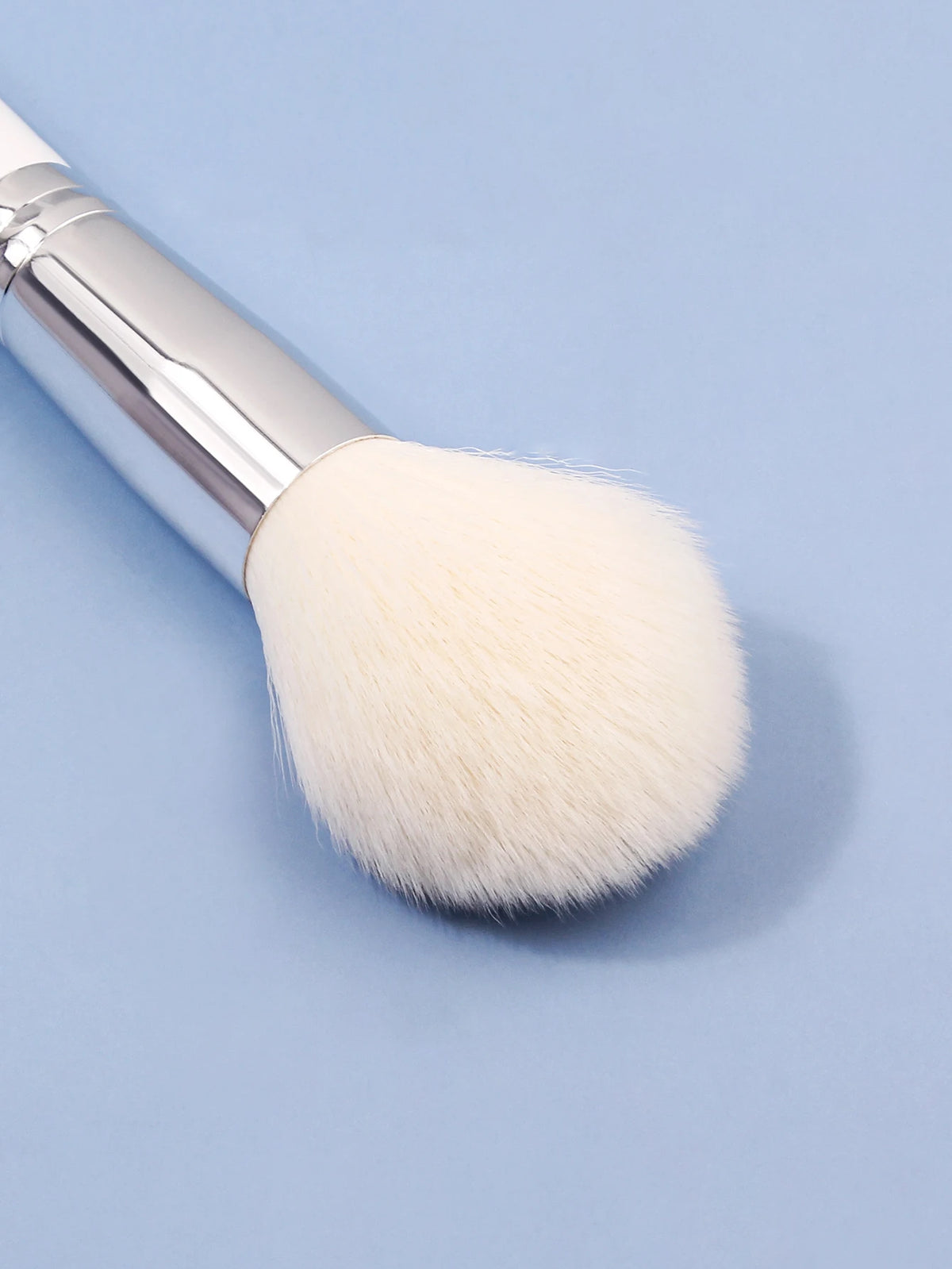 KOSSHOW Makeup Brush | Powder, Blush & Highlight – Wood Handle Face Makeup Brush QXL