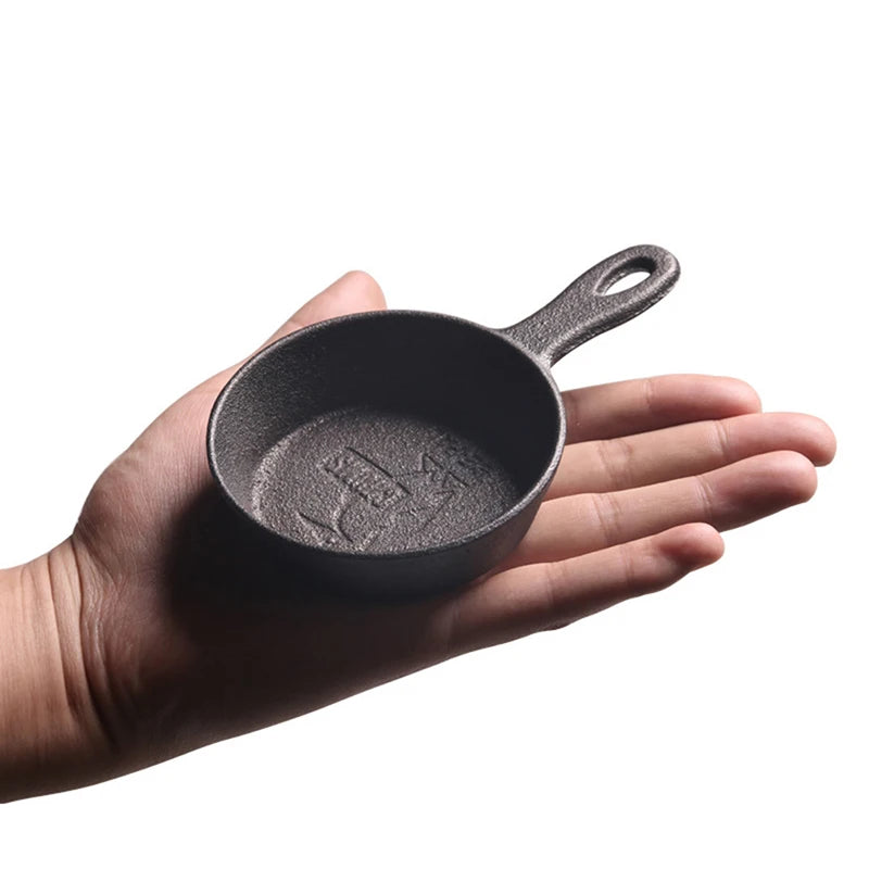 Mini Cast Iron Skillet 8.5cm | Non-Stick Egg Frying Pan Cast Iron Skillet QXL