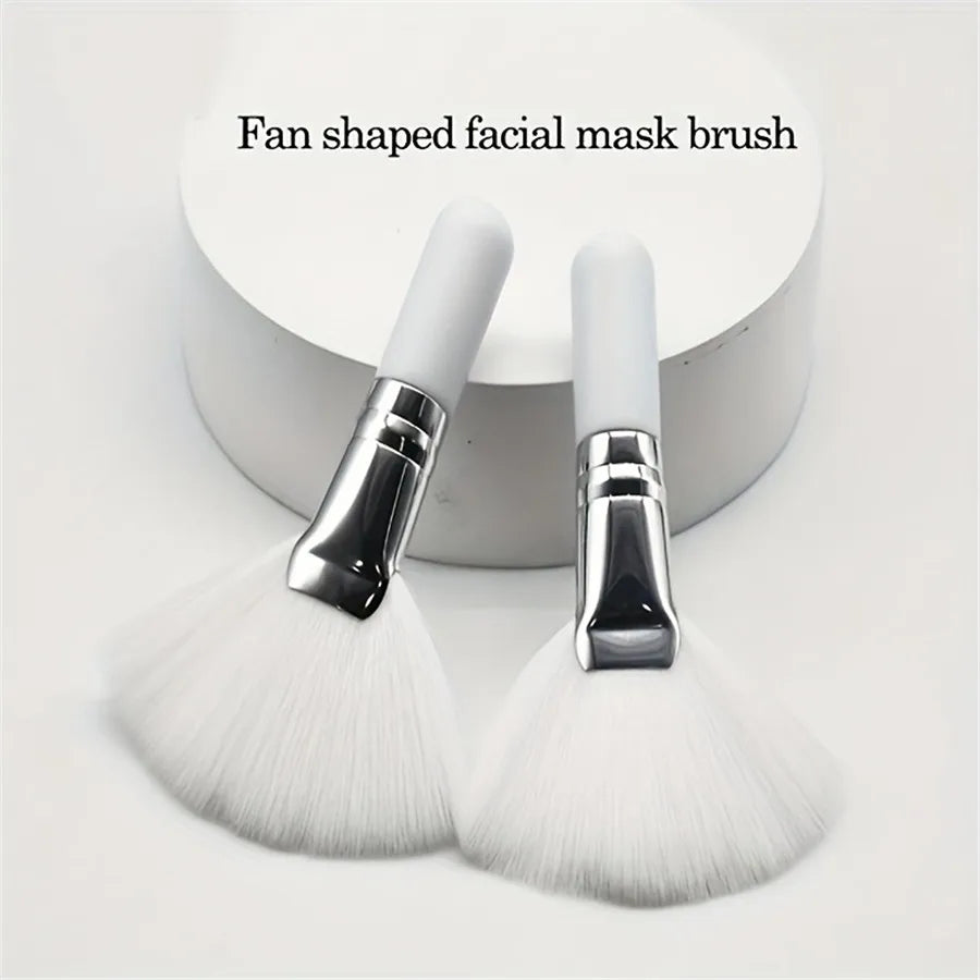 Define Beauty Fanned Makeup Brush – Soft Fan Brush Applicator Fan Makeup Brush QXL