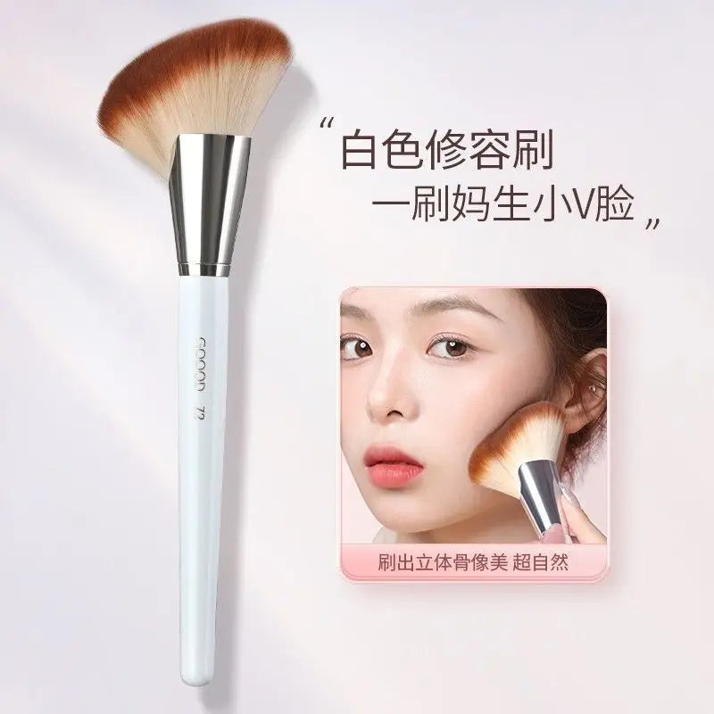 Sickle Contour Brush | Angled Face Sculpting Makeup Brush Contour Makeup Brush QXL white