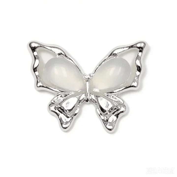 3D Butterfly Hollow Alloy Nail Charms | Luxury Nail Jewels 2pc Nail Art Charm QXL white