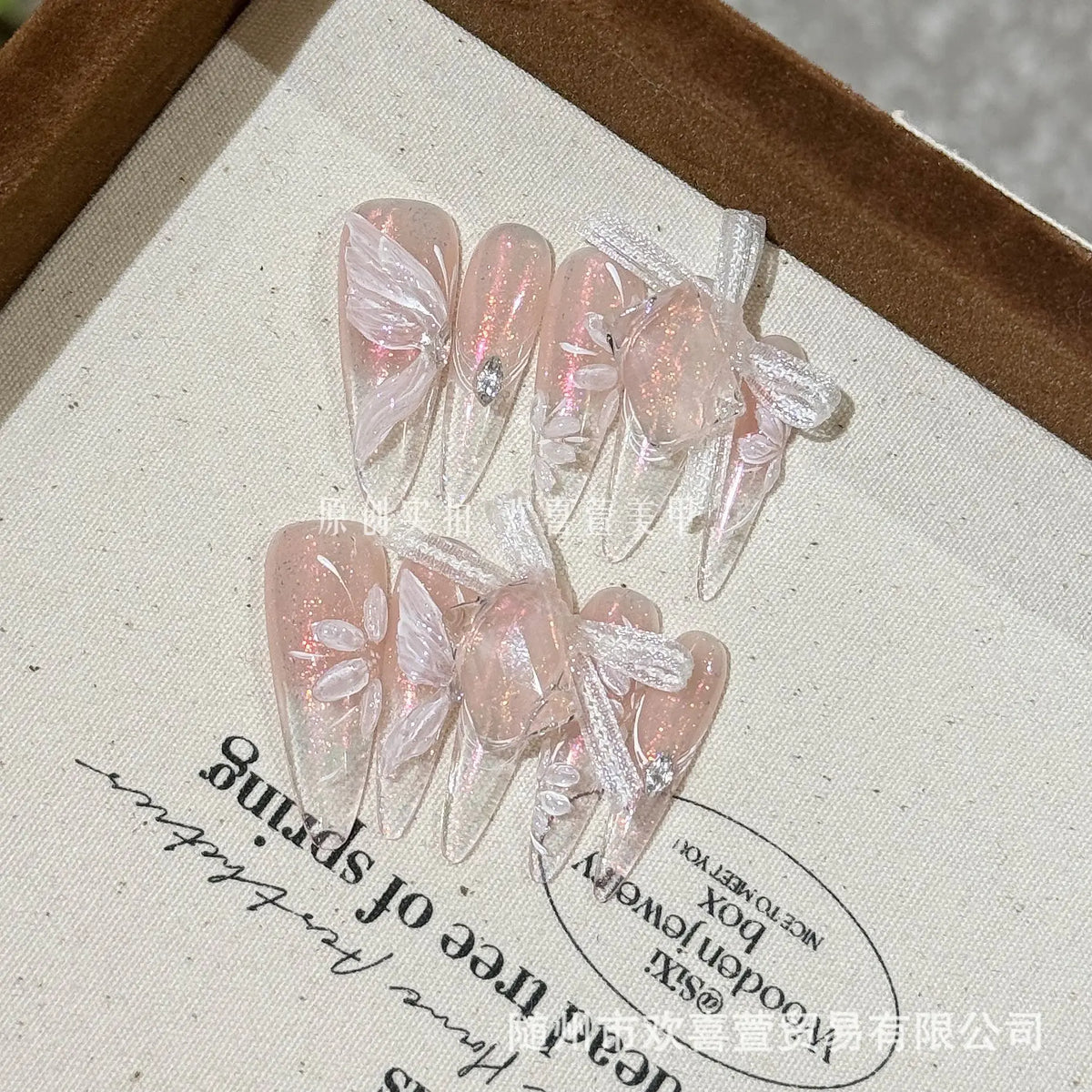 Handcrafted Butterfly Zircon White Bow Wearable Nail Art Wearable Nail Art QXL