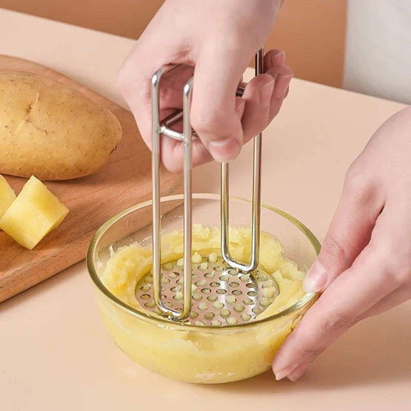 Stainless Steel Potato Masher & Vegetable Fruit Press Potato Masher QXL