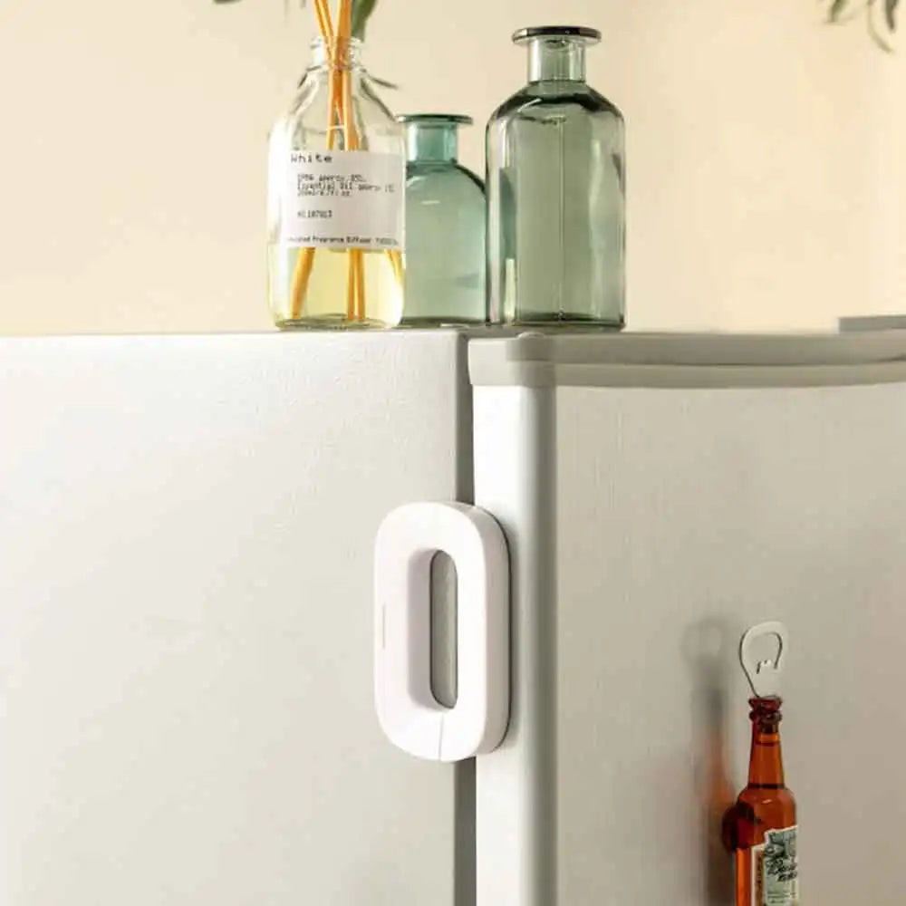 Child Safety Refrigerator Lock | Anti-Pinch Door Buckle Child Safety Lock QXL