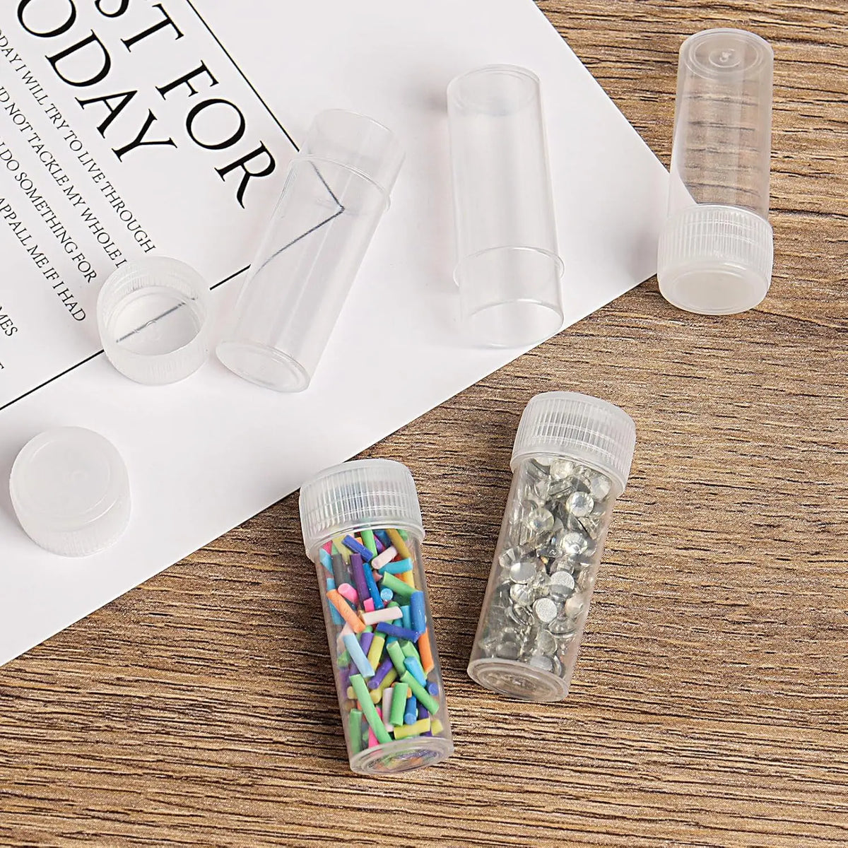 5ml Plastic Mini Sample Vials Leak-Proof Caps | 20/100/200 Pack Mini Sample Vials QXL
