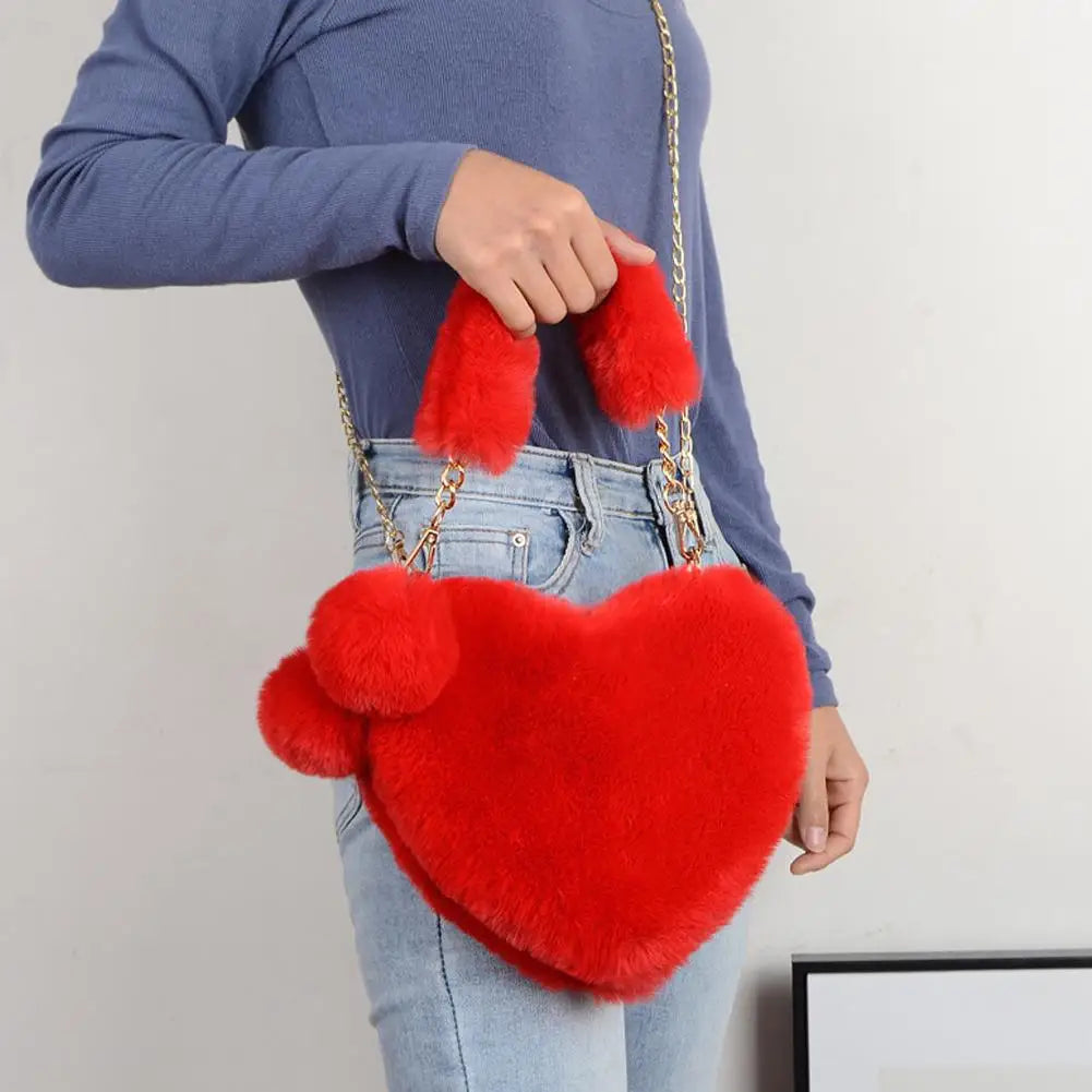 Plush Heart Shaped Shoulder Bag | Faux Fur Women's Clutch Purse Plush Shoulder Bag QXL
