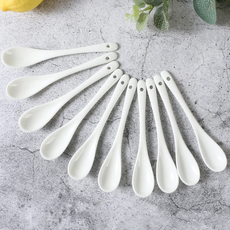 5-Pack White Ceramic Dessert Spoons | Tea, Coffee & Sugar Ceramic Spoon Set QXL