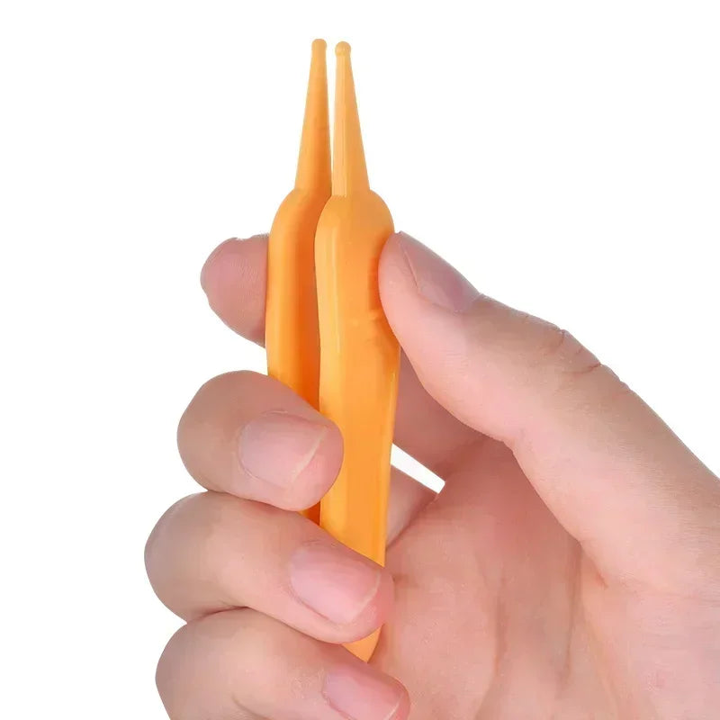 Baby Safety Tweezers – Nose & Ear Cleaning Forceps for Kids Baby Grooming Tool QXL