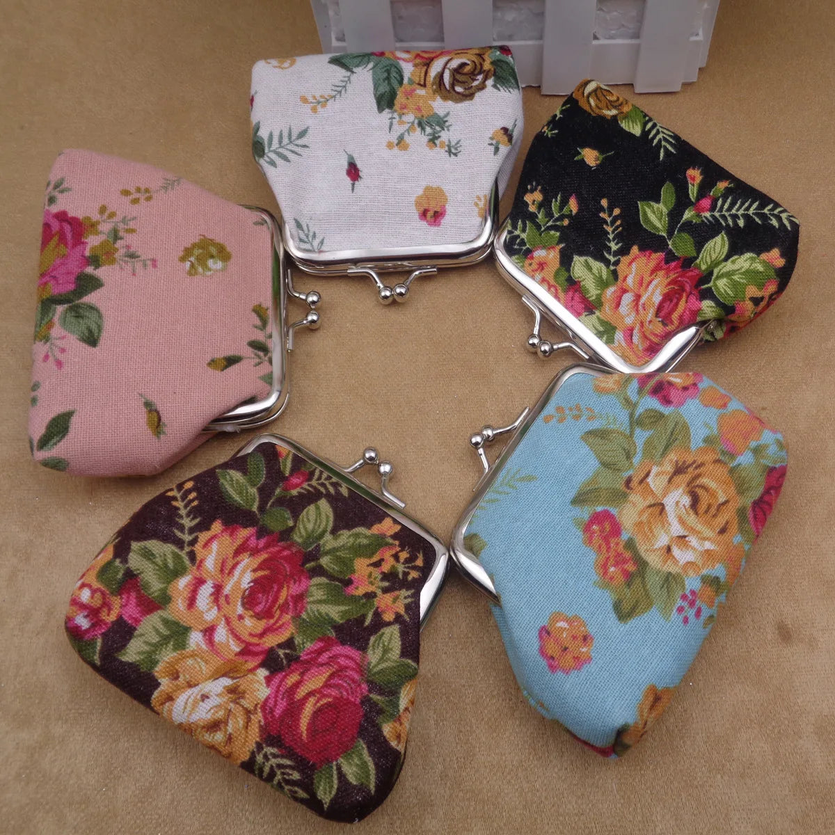 Women's Floral Canvas Mini Coin Purse – Keys & Lipstick Mini Coin Purse QXL