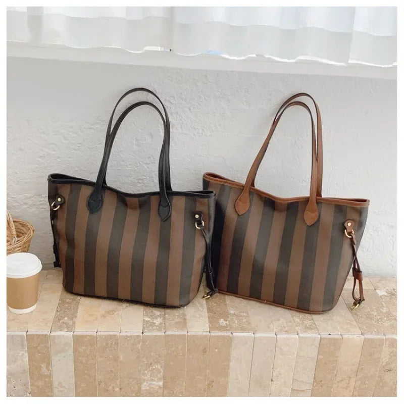 Minimalist Crossbody Handbag for Women | Vintage Letter Logo Crossbody Handbag QXL