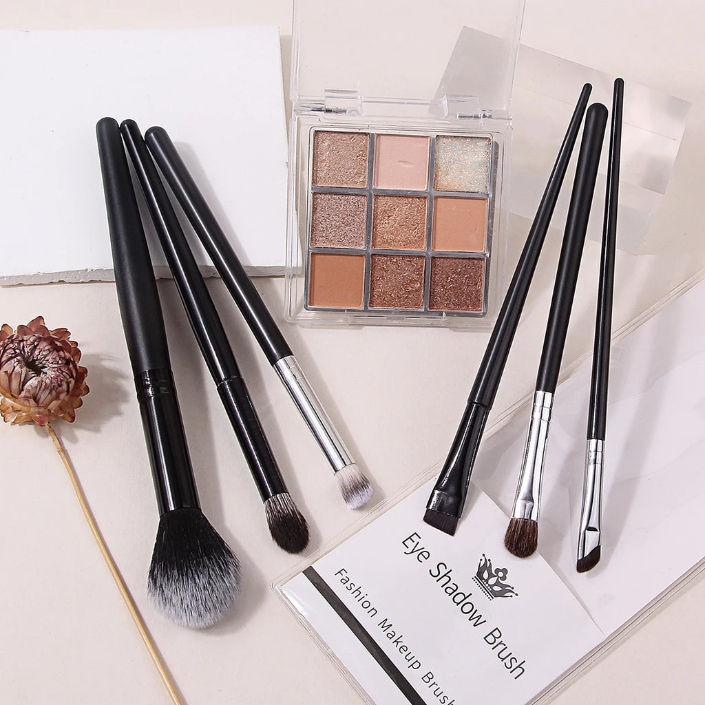 KOSSHOW 6-Pc Makeup Brush Set | Blush, Eyeshadow & Brow Kit Makeup Brush Set QXL