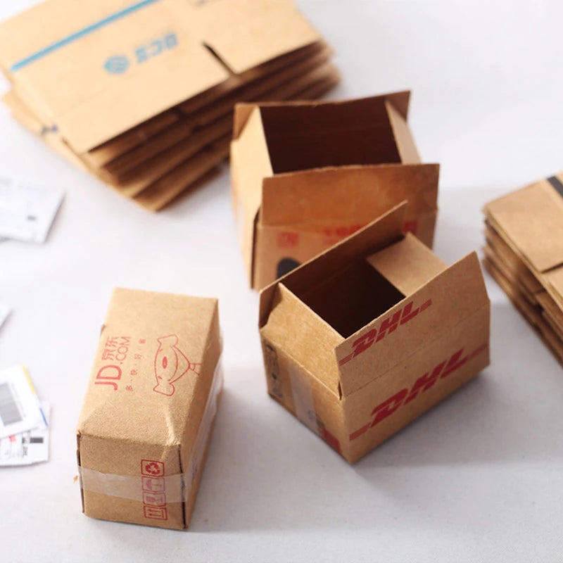 1:12 Dollhouse Miniature Cardboard Box Set – 5 Pieces Dollhouse Miniature QXL