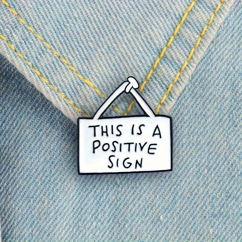 White Billboard Message Board Brooch | Alloy Badge Pin Brooch Badge Pin QXL
