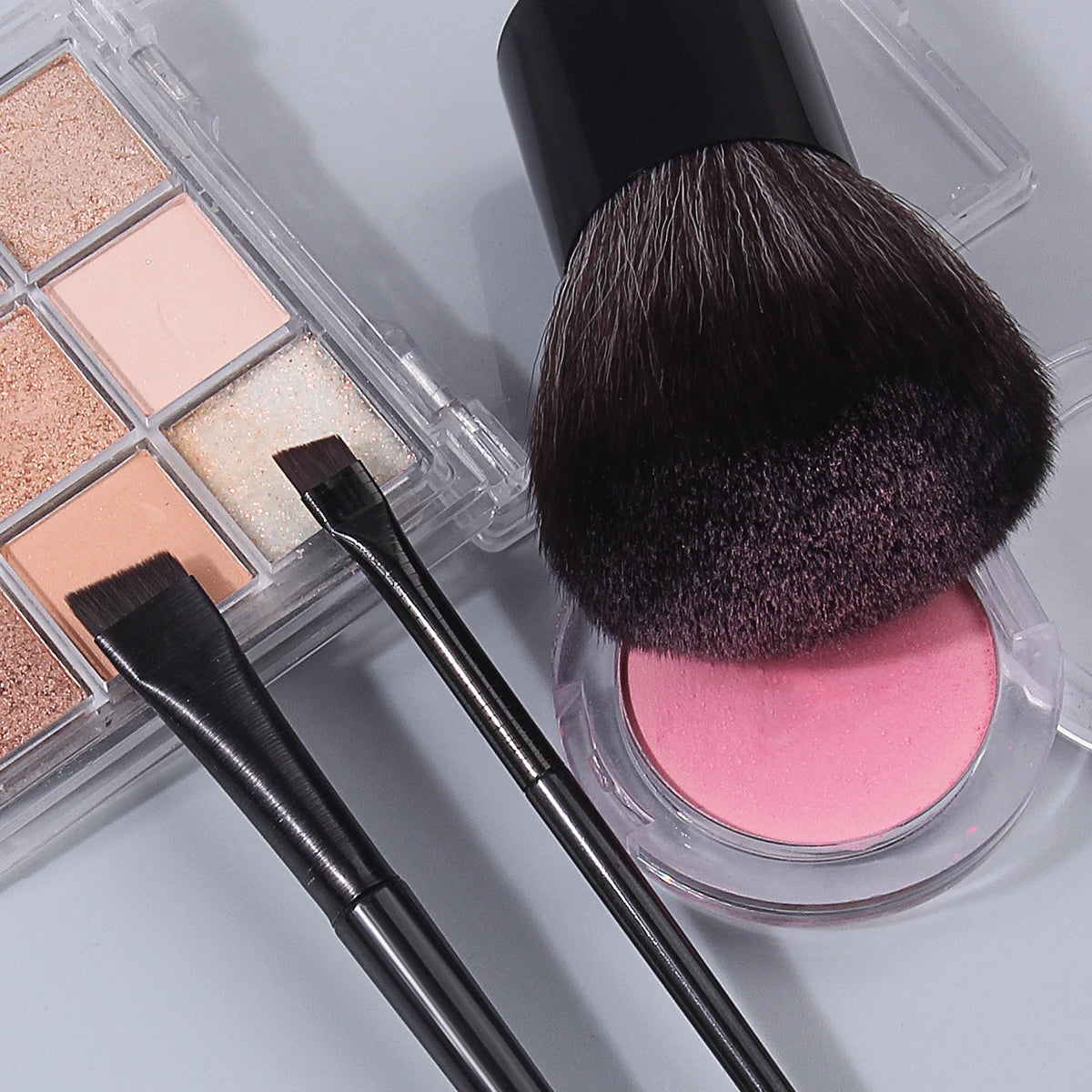 KOSSHOW 3-Piece Makeup Brush Set – Blush, Powder & Eyeliner Makeup Brush Set QXL