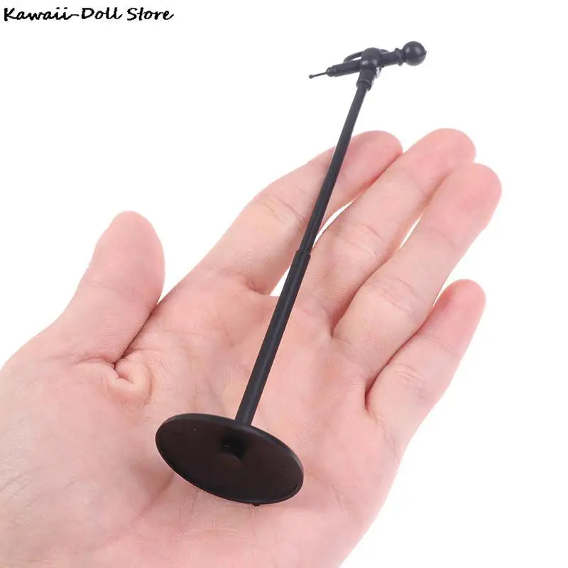 Miniature Microphone Model | 1:6 Dollhouse Accessory Dollhouse Miniature QXL