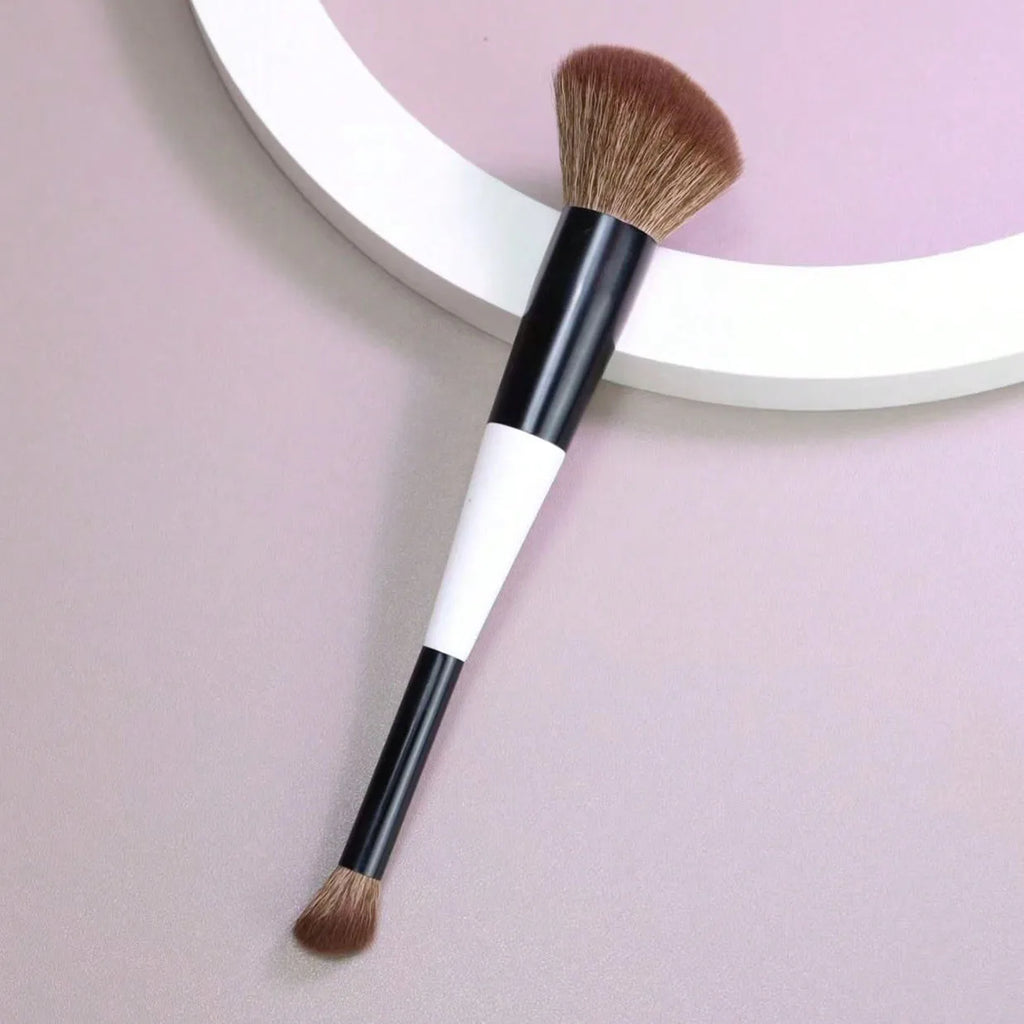 Double-Ended Makeup Brush – Foundation, Contour & Eyeshadow Makeup Brush QXL