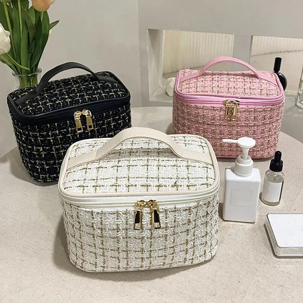 Korean Plaid Makeup Bag – Large Capacity Travel Cosmetic Organizer Travel Cosmetic Bag QXL