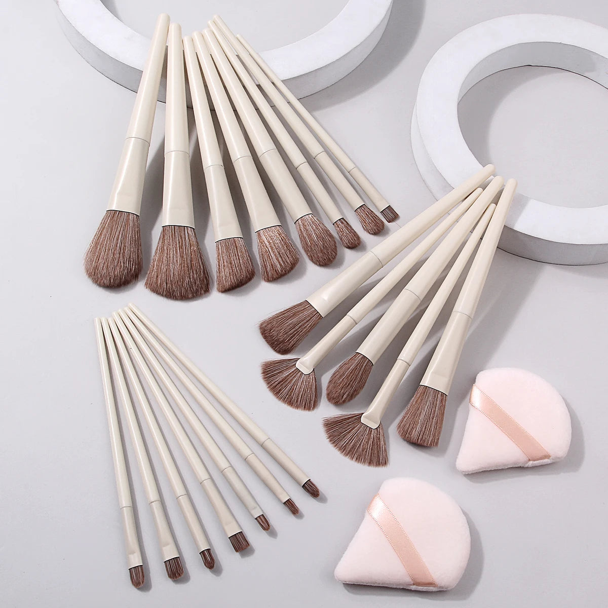 KOSSHOW 22-Piece Makeup Brush Set | Full Face Professional Kit Makeup Brush Set QXL