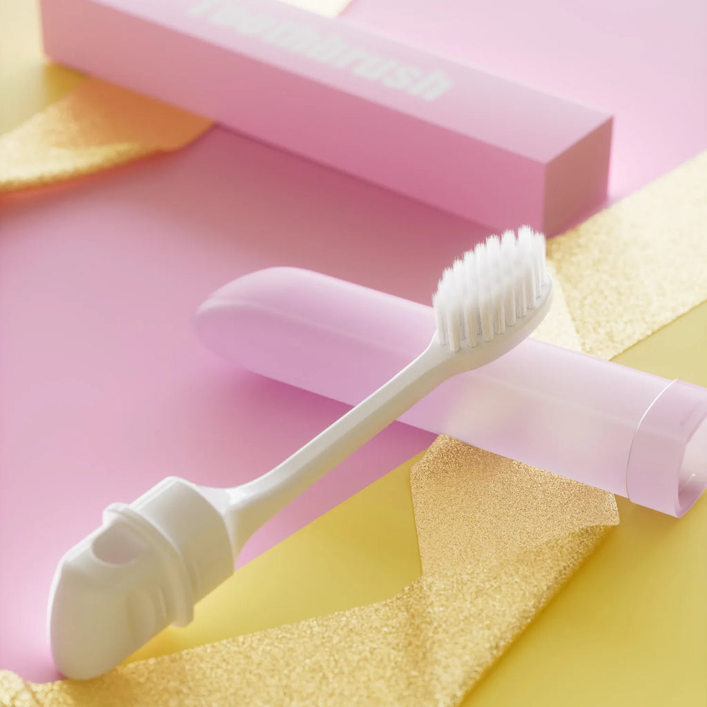 Foldable Travel Toothbrush | Soft Bristles – Pack of 1–10 Travel Toothbrush QXL