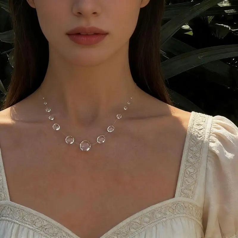 Women's Handmade Water Drop Necklace – Clear Resin Dewdrop Pendant Necklace QXL