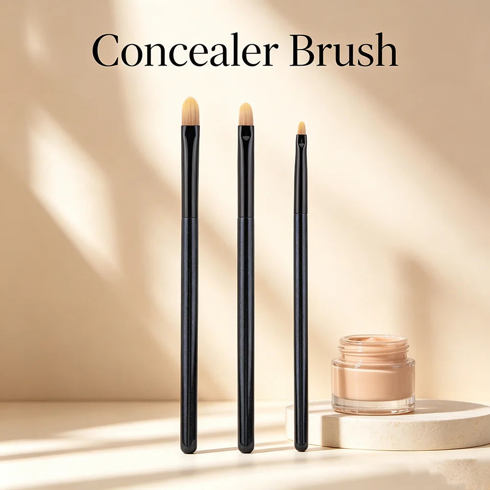 Precision Concealer Brush | Microfiber Synthetic Lip & Face Tool Concealer Brush QXL