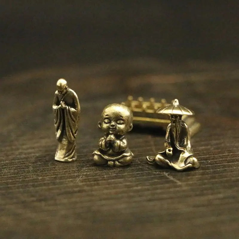 Brass Fisherman Mini Figurine | Retro Desktop Statue Décor Decorative Figurine QXL