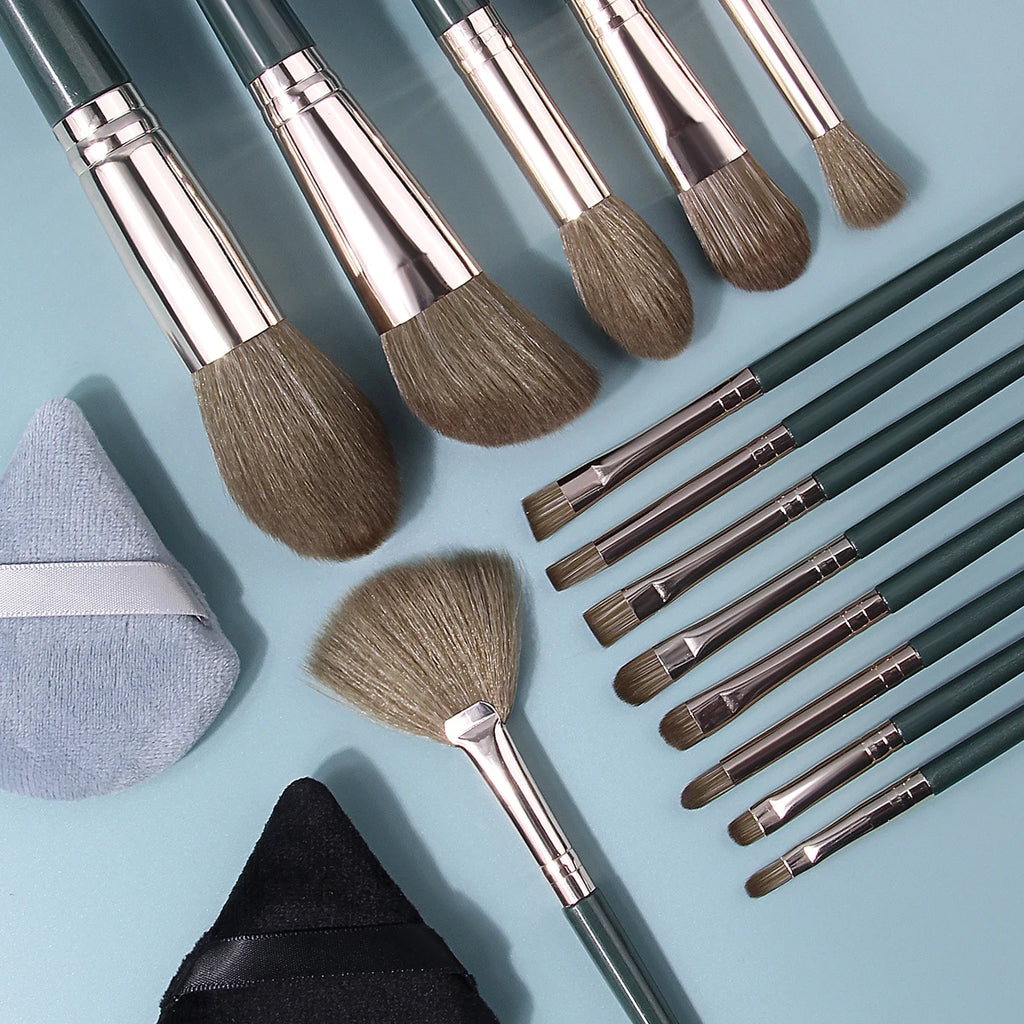 KOSSHOW 17-Pc Dark Green Makeup Brush Set & Glitter Case Makeup Brush Set QXL
