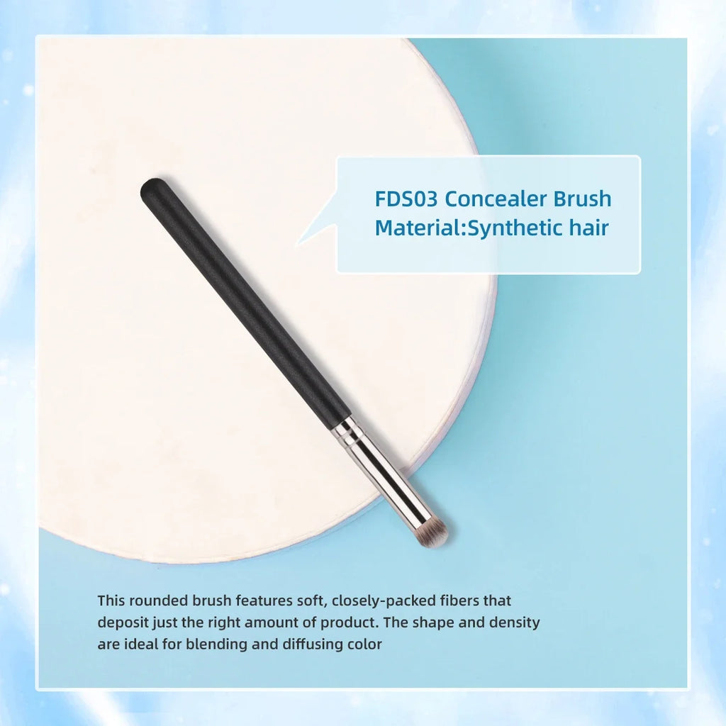 Angled Concealer Brush – Soft Synthetic Precision Makeup Tool Concealer Makeup Brush QXL