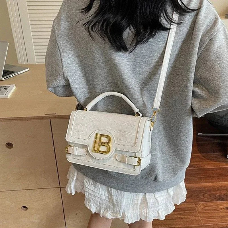 Women's Vintage Faux Leather Shoulder Bag – Elegant Classic Style Women's Shoulder Bag QXL