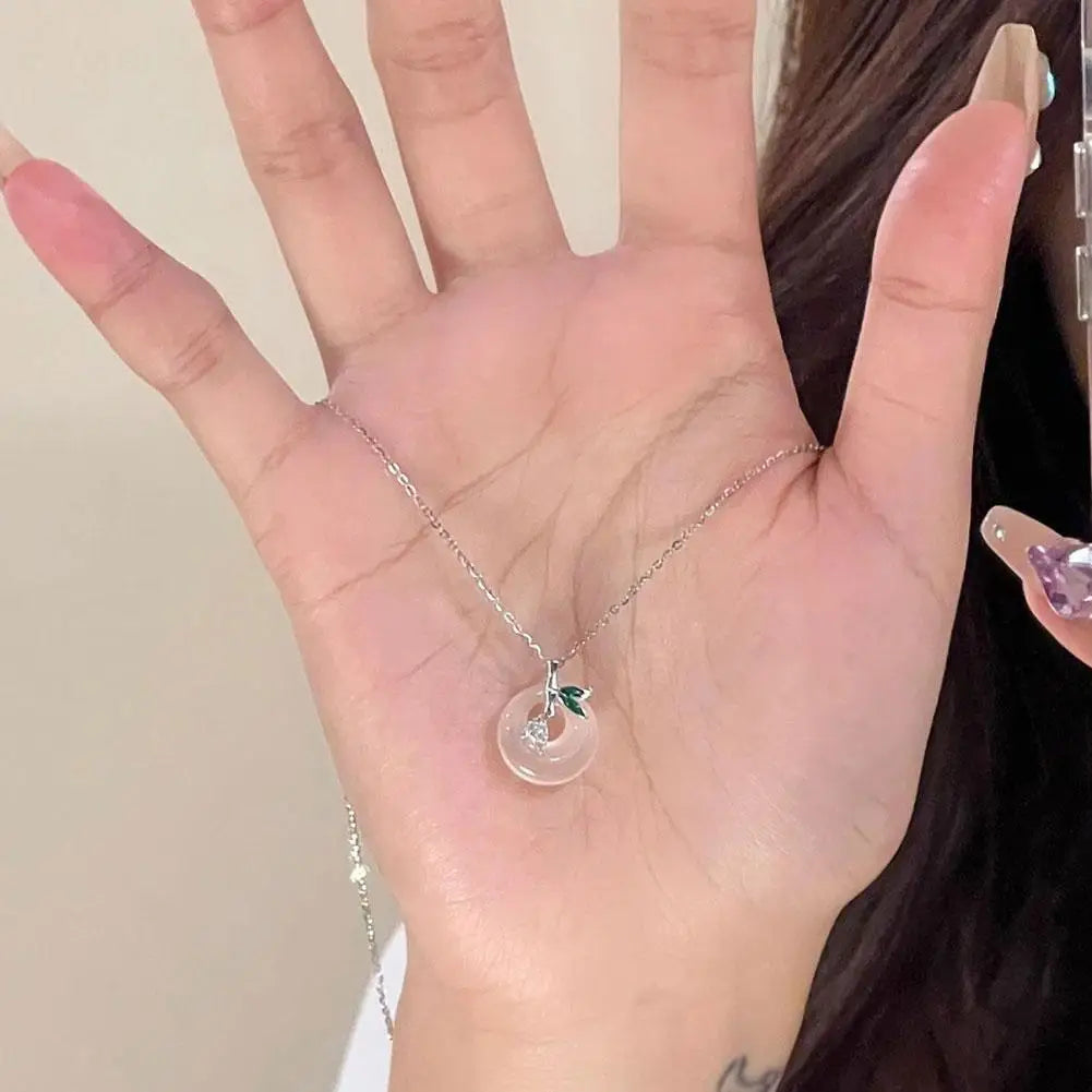 Butterfly Resin Circle Pendant Necklace | Women's Clavicle Pendant Necklace QXL