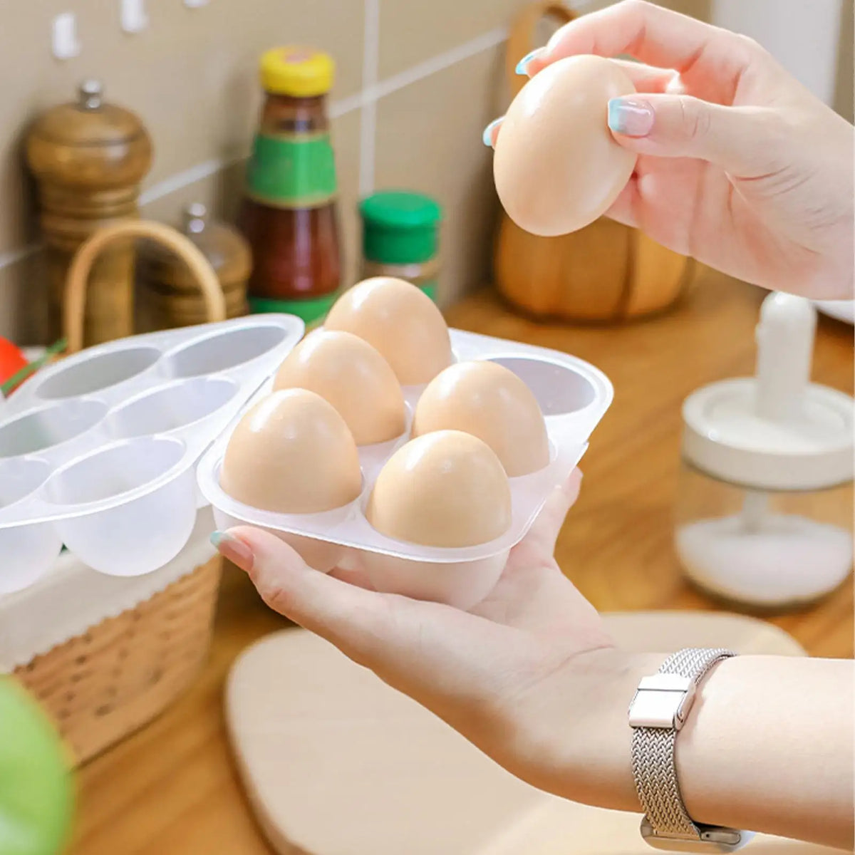 6-Egg Transparent Storage Container – Fridge, Camp & Travel Egg Storage Container QXL