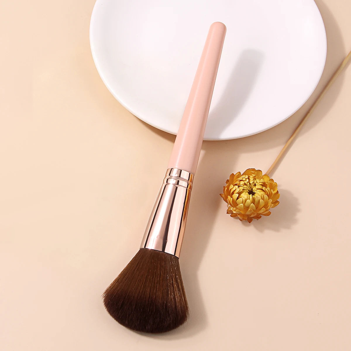 KOSSHOW Powder Blush Brush – Soft Nylon & Wooden Handle Powder Blush Brush QXL