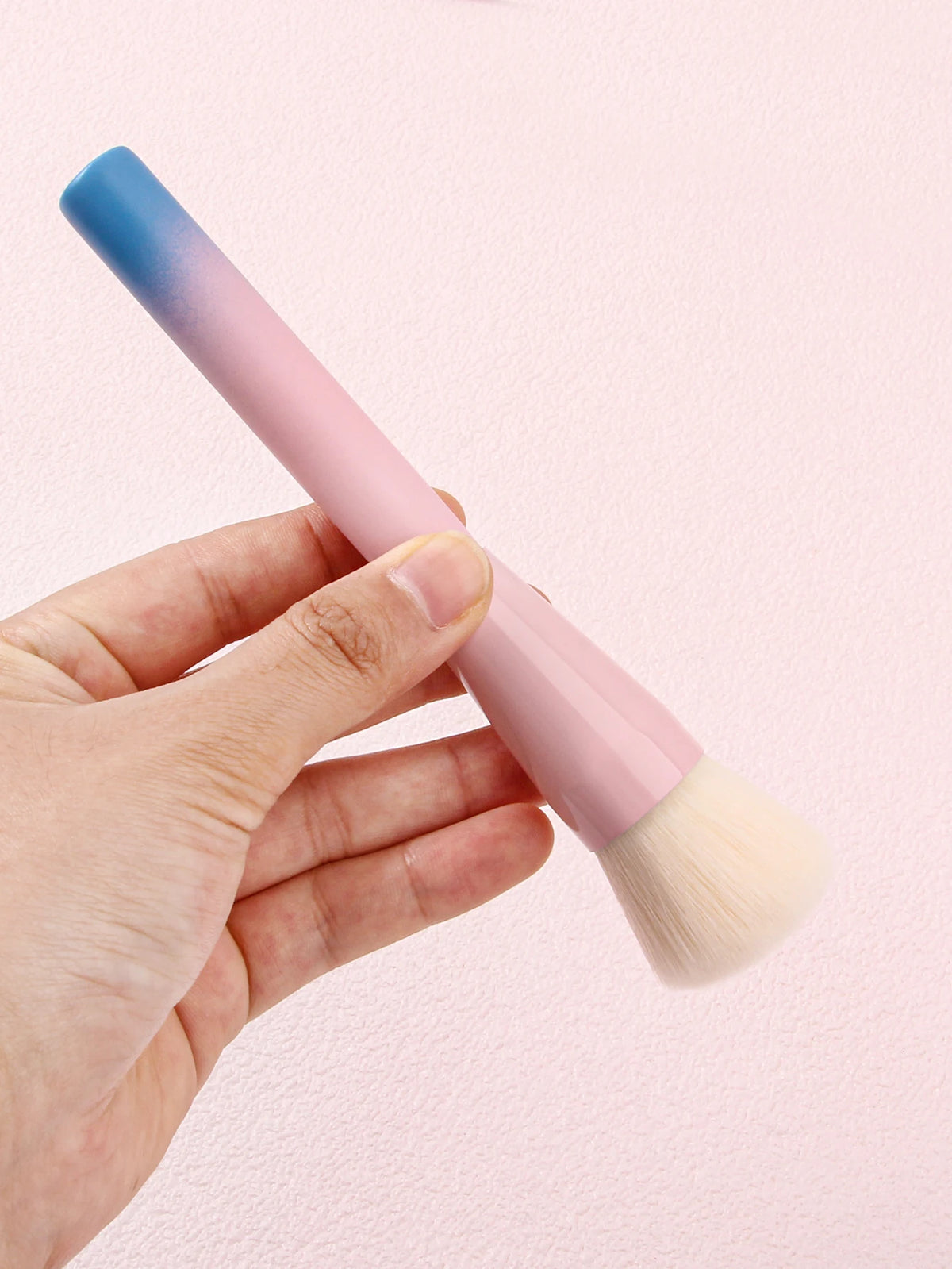 KOSSHOW Flat Contour Makeup Brush | Gradient Wooden Handle Contour Makeup Brush QXL