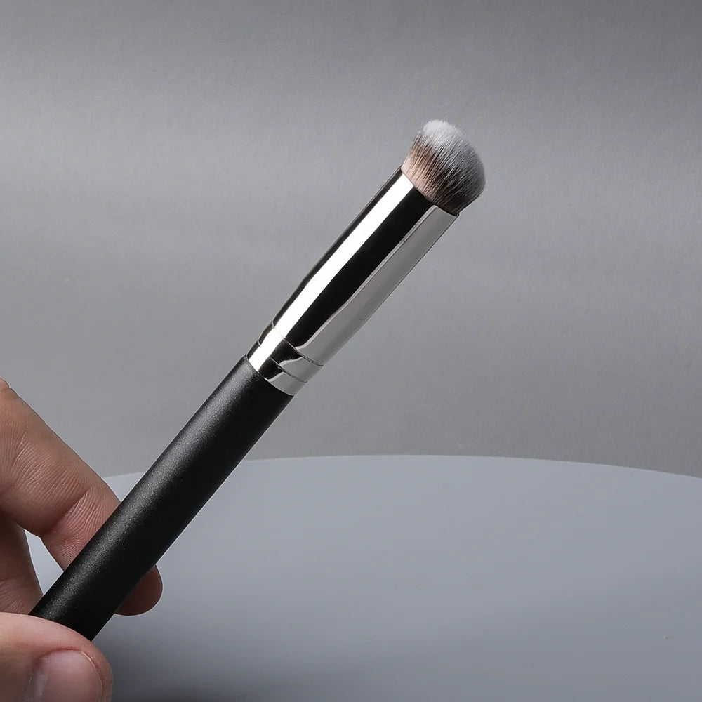 Angled Concealer Makeup Brush | Full Coverage Foundation Tool Concealer Makeup Brush QXL